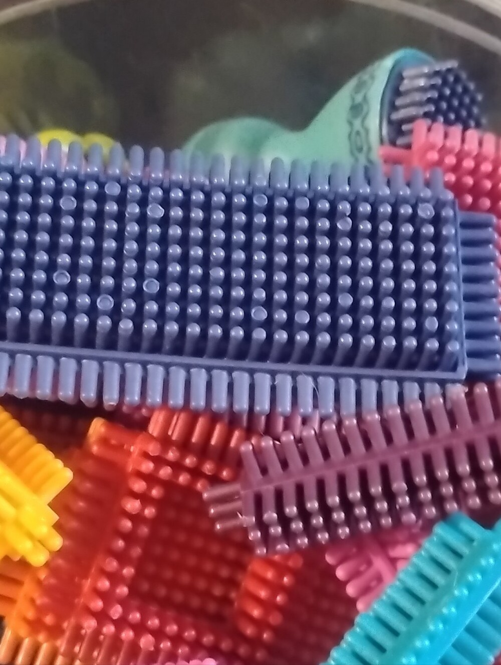 Interlocking Bristle Tiles Building Set - Multicolor - Picture 4 of 7
